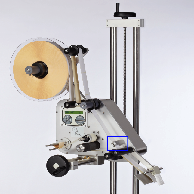 Cellule sur l’étiqueteuse industrielle HM 600 HM Systems