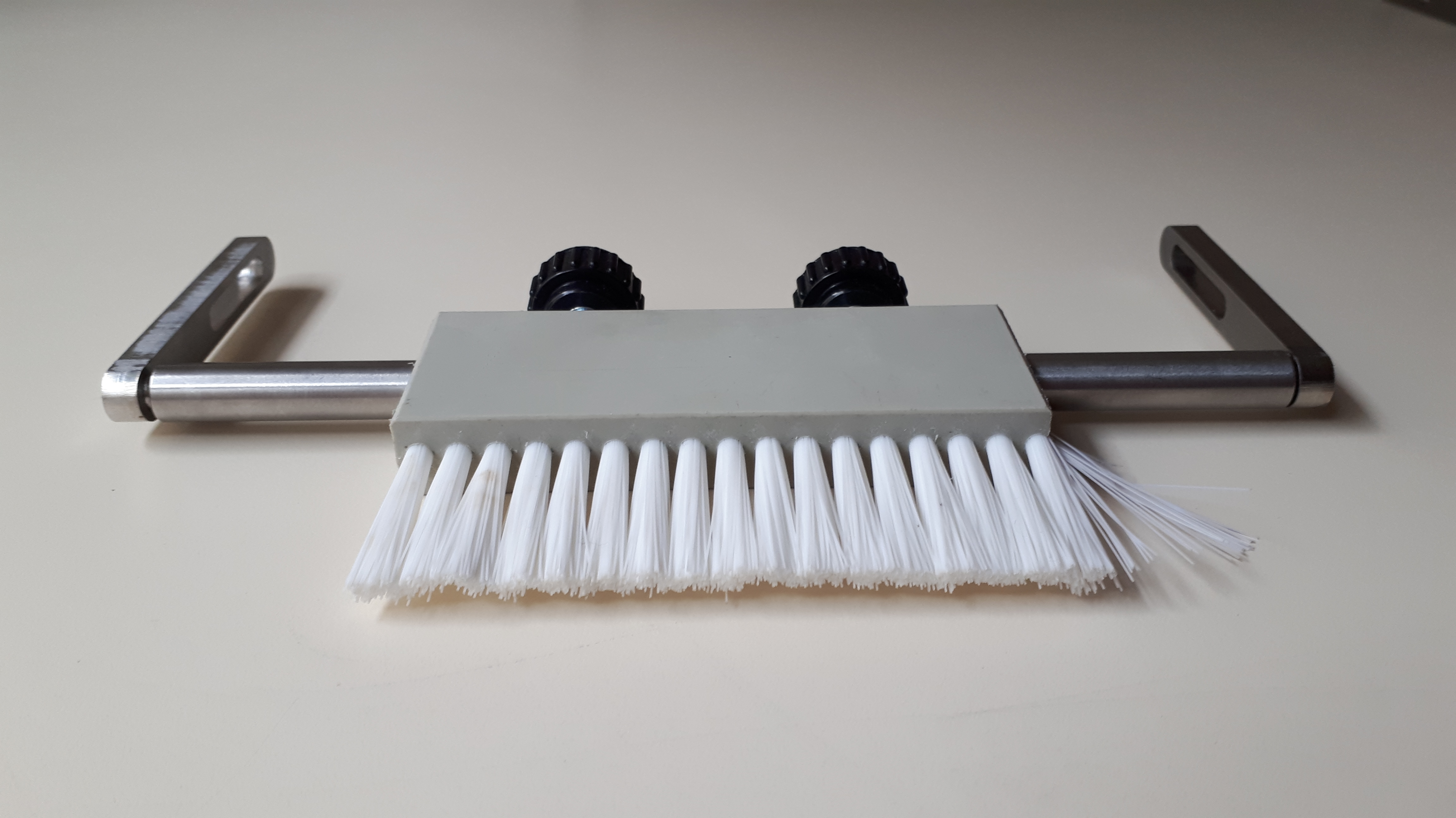 Brosse grand format pour étiqueteuse HM Systems